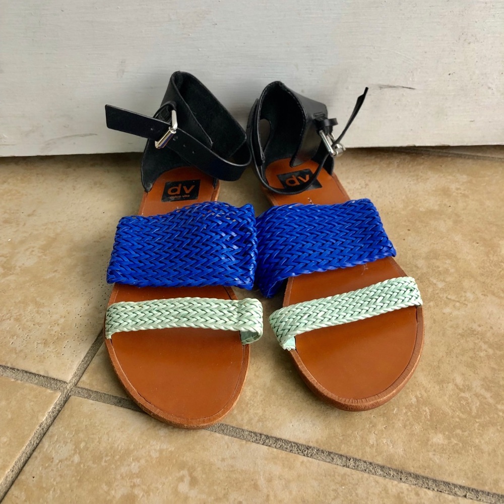 Dolce Vita Sandals Size 6.5, never worn